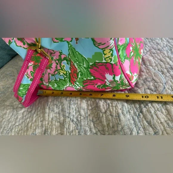 Lilly Pulitzer Beach Cooler Featured By Big Flirt in a Beautiful Floral Print - Picture 12 of 16